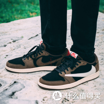 获奖名单公布：从《Rhythm+Flow》到《匪帮说唱传奇》谈谈说唱与球鞋文化，附 StockX 海淘攻略