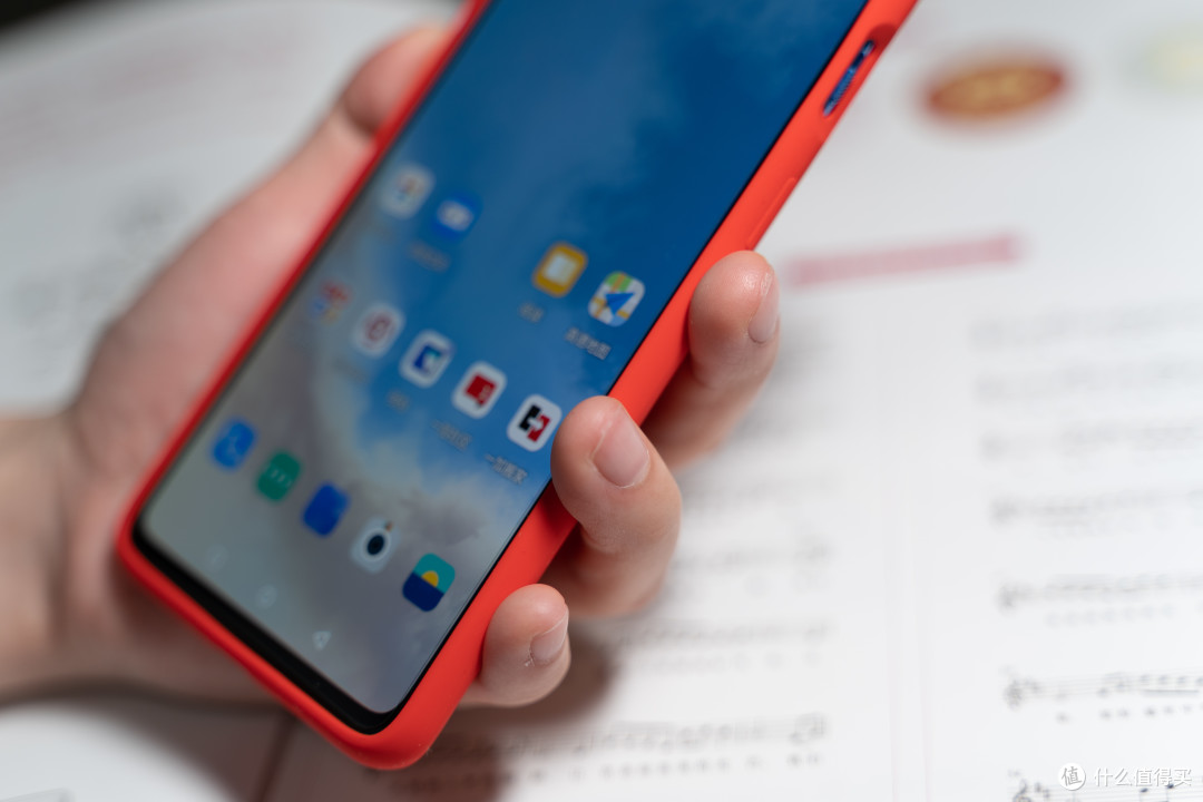 丝丝入扣——29入手OnePlus 7T官网硅胶保护壳