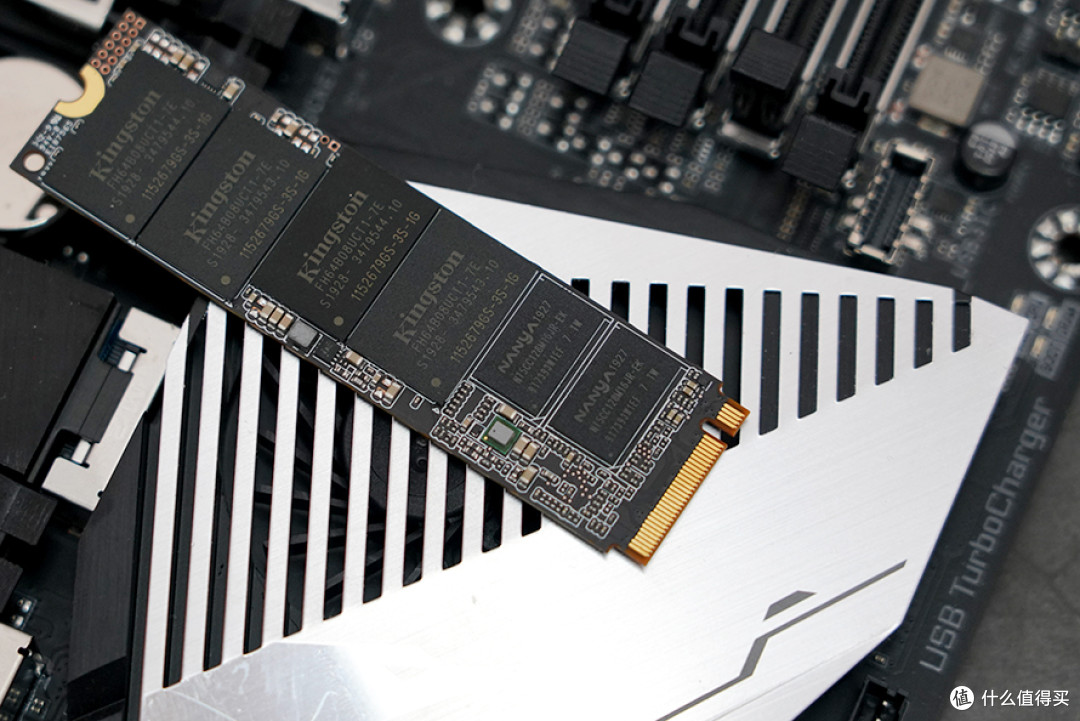 稳中求进的慢热型旗舰SSD 金士顿KC2000评测