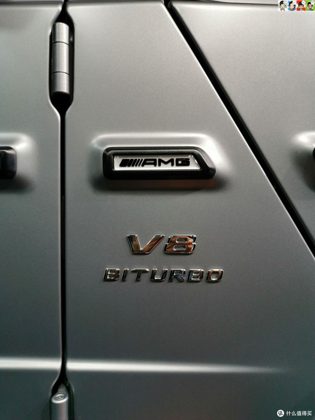 AMG调校的4.0T V8双涡轮增压发动机,