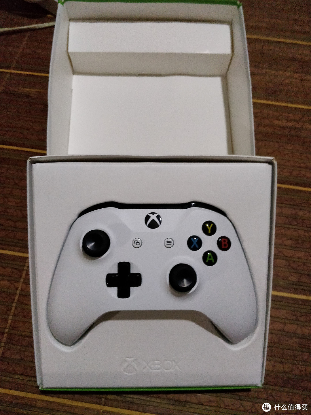 微软xbox无线蓝牙游戏手柄白色开箱