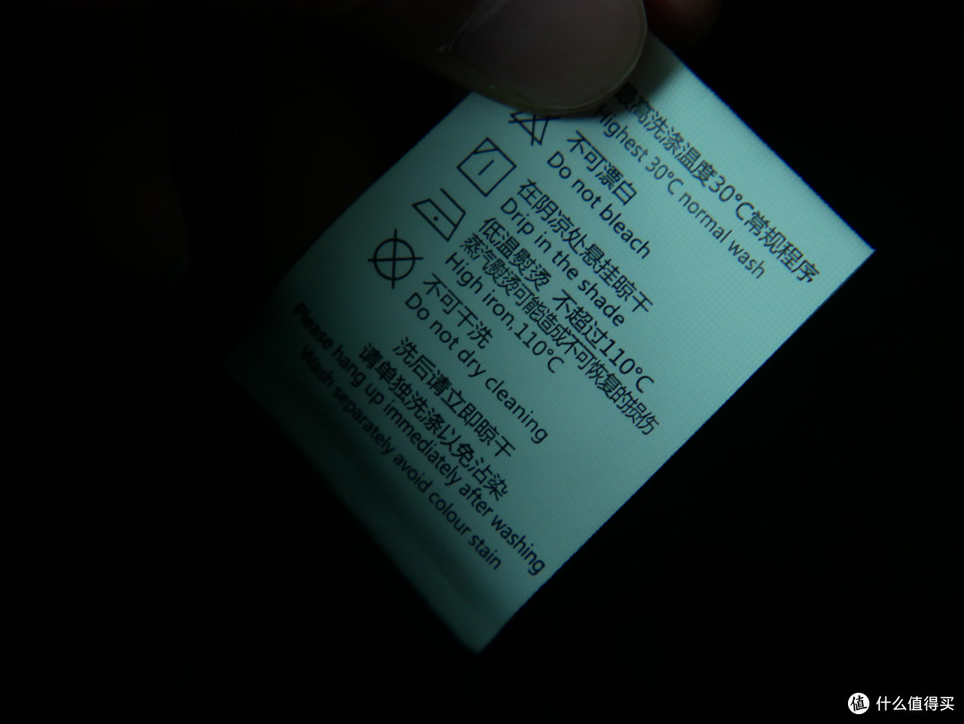 张大妈史上最中二的实验,用饺子试衣服,DMN地气凝胶抗寒服保温效果如何?