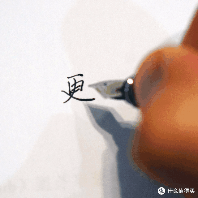 桌间吹拂的亚平宁丝滑--众测意大利campo marizo钢笔