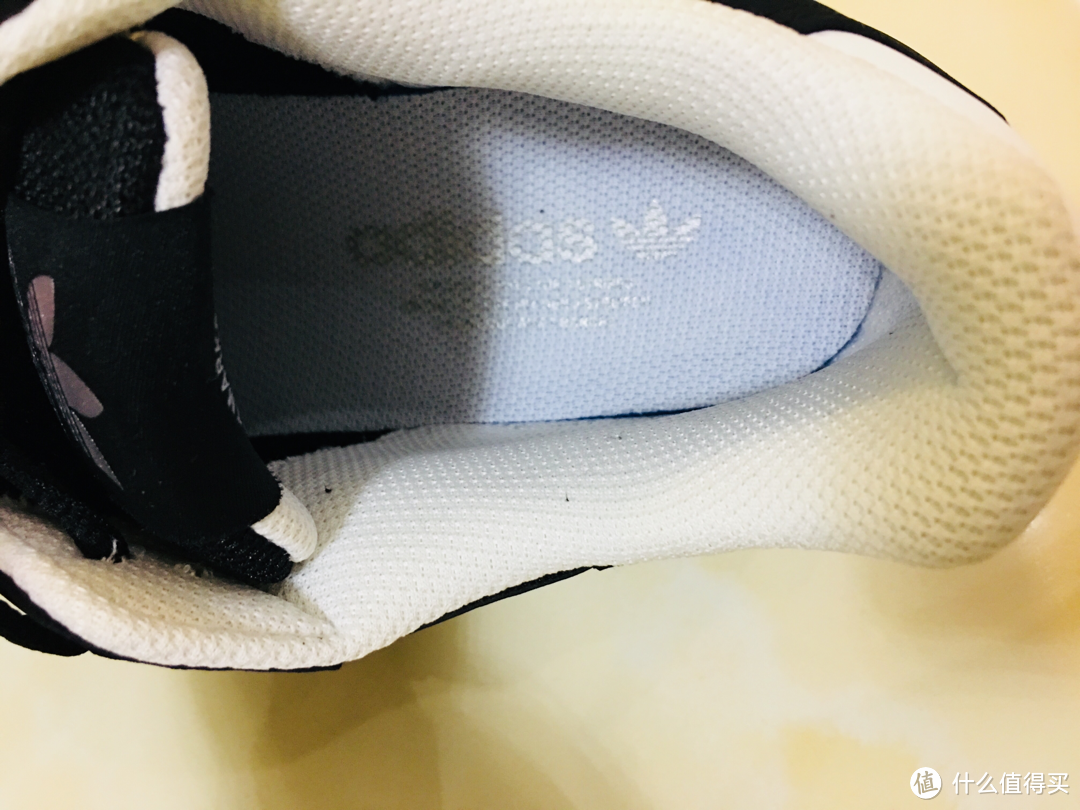 经典复古 Adidas三叶草ZX750男子运动鞋