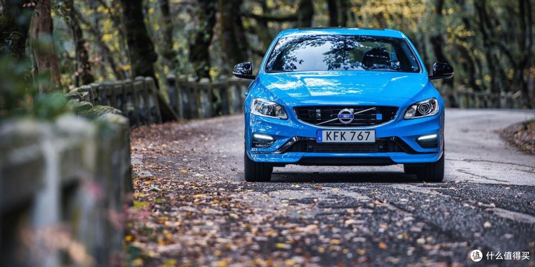 心中的那一抹蓝-Volvo V60 Polestar