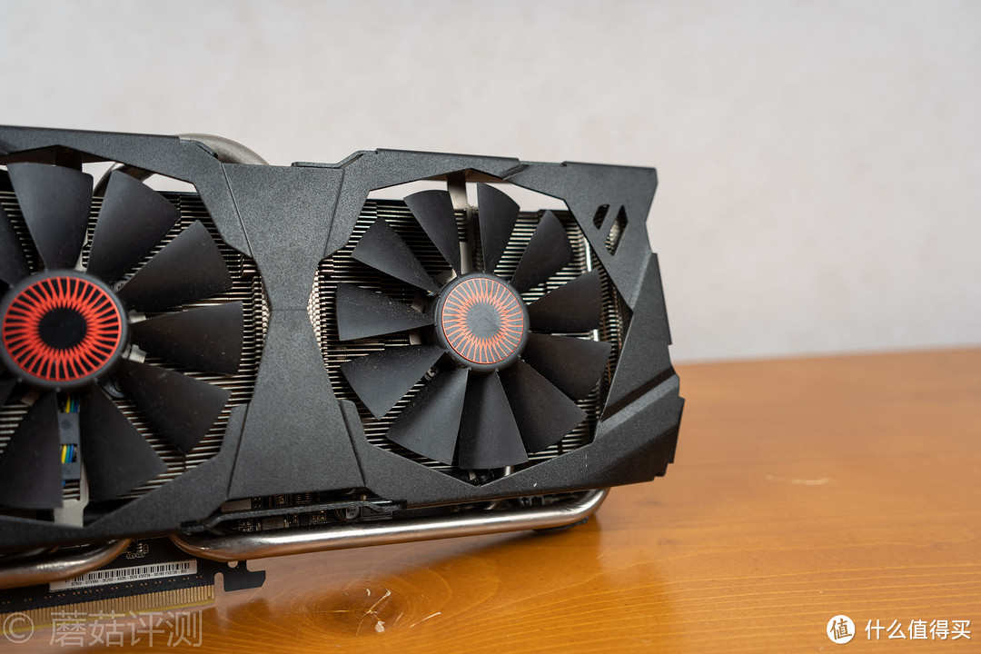 700元性价比最高的显卡？华硕STRIX GTX 980 DC2OC显卡 评测