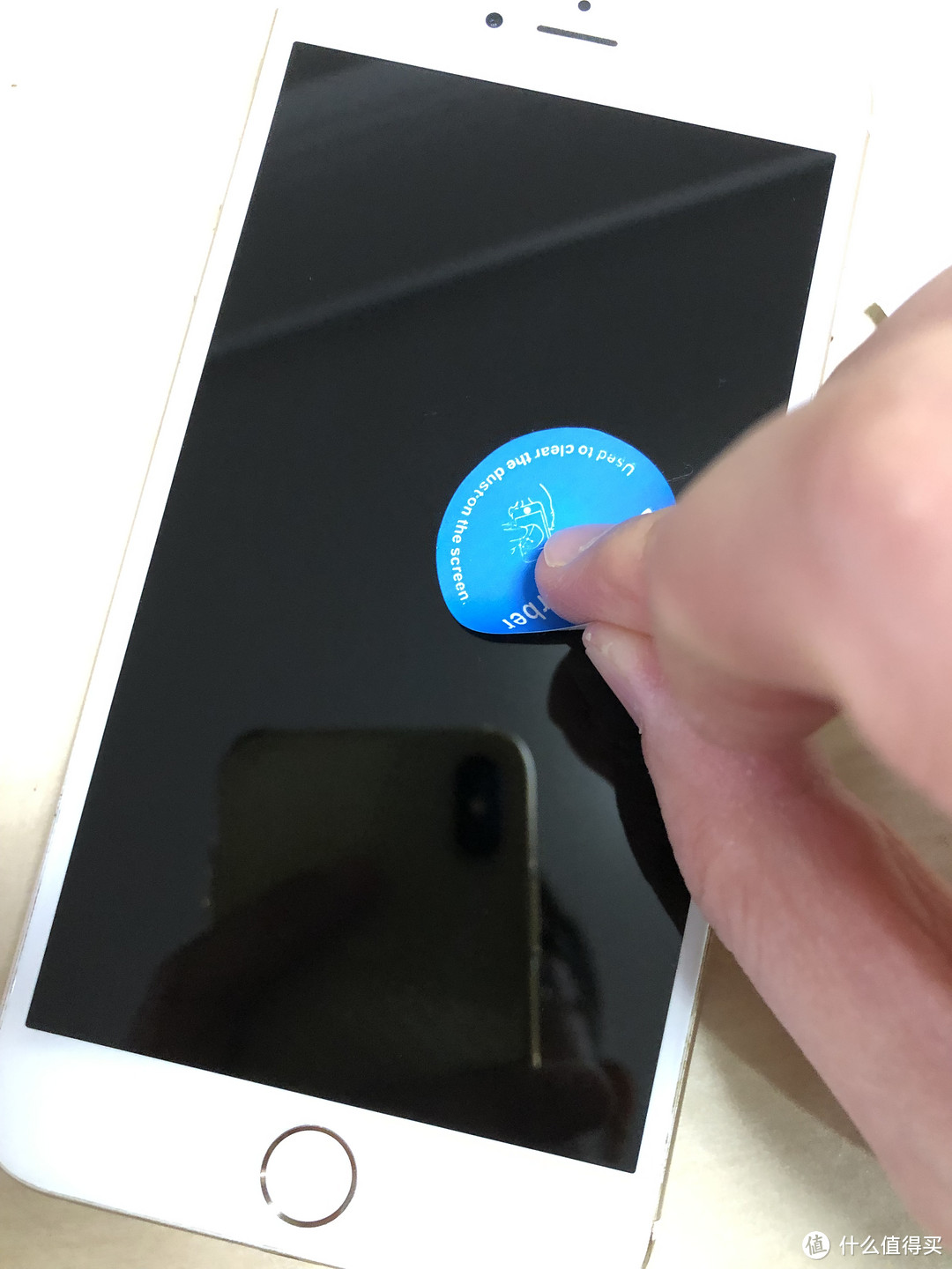 便宜实惠配件全—1.8元的柏斯奇iPhone 6P防指纹高清钢化膜