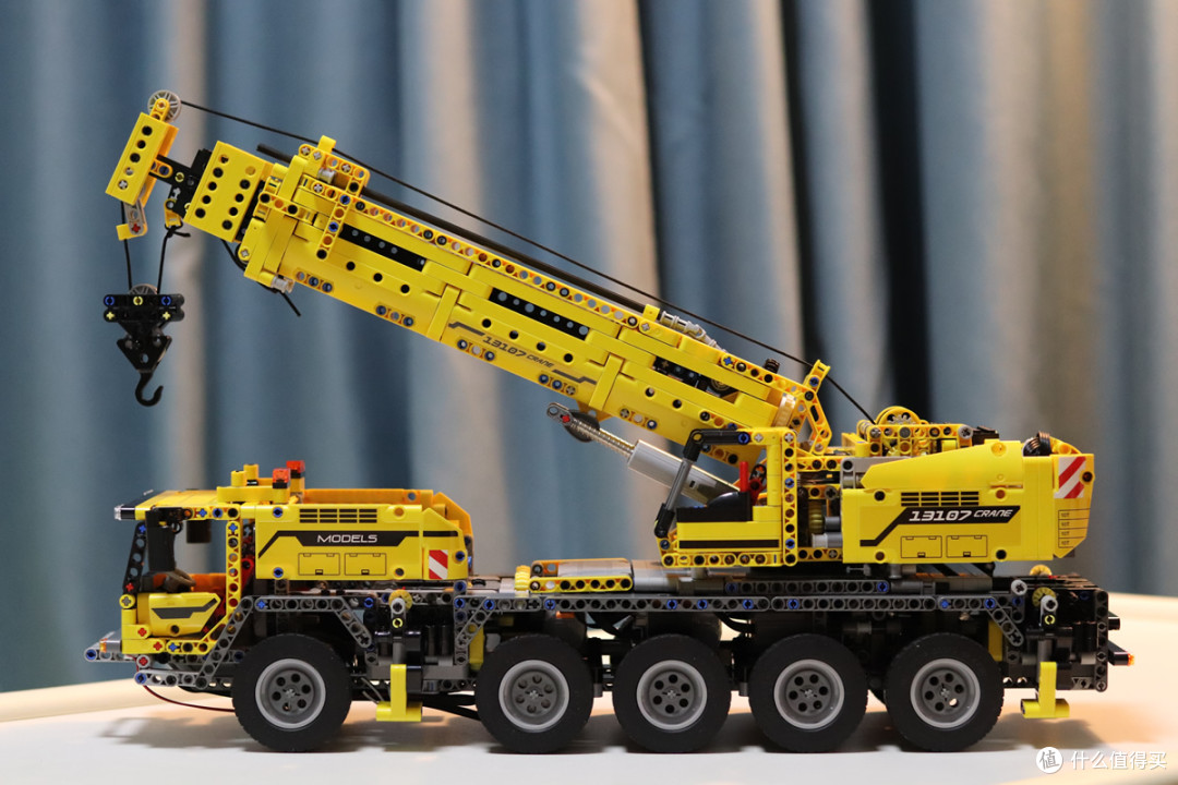 宇星模王13107机械吊车评测