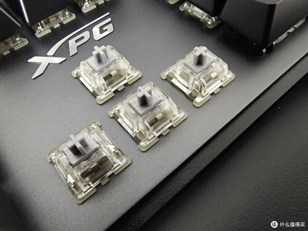 做不一样的自己!XPG召唤者游戏键盘体验分享