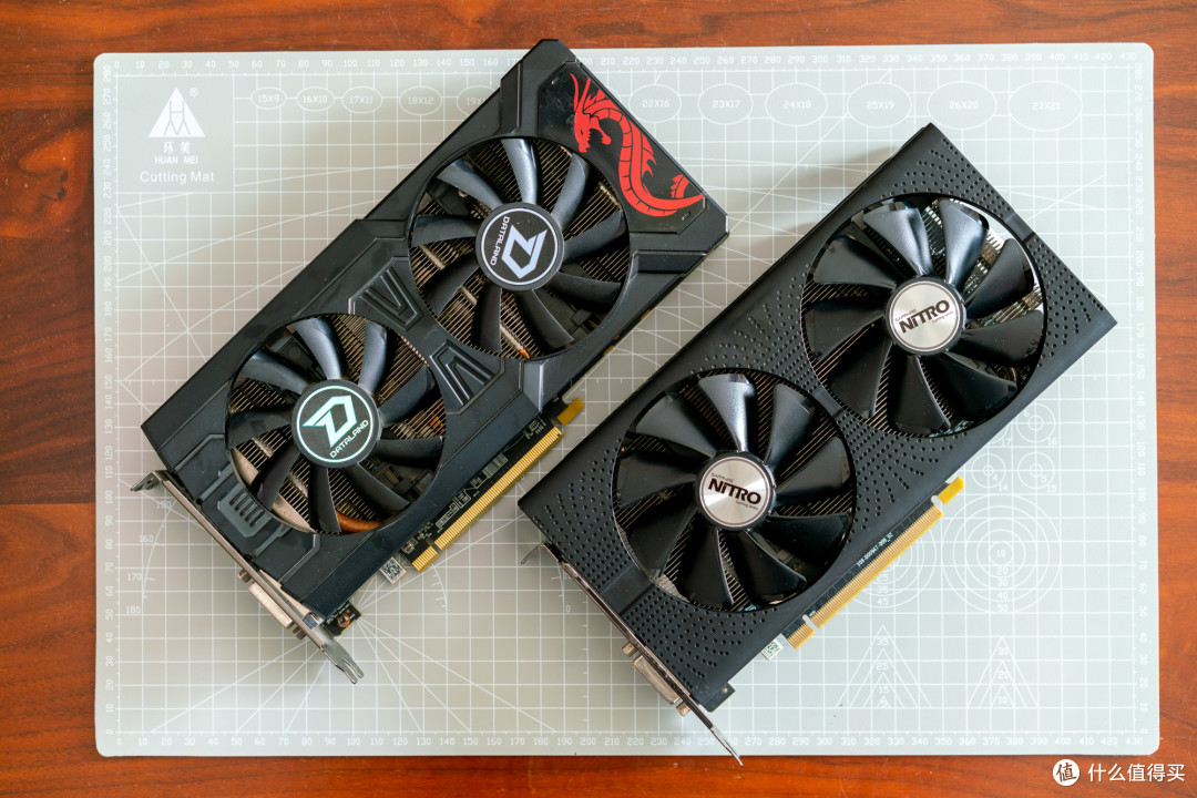 的洗板水教程里面已经介绍过了,今天顺手把左边这块迪兰红龙也拆了