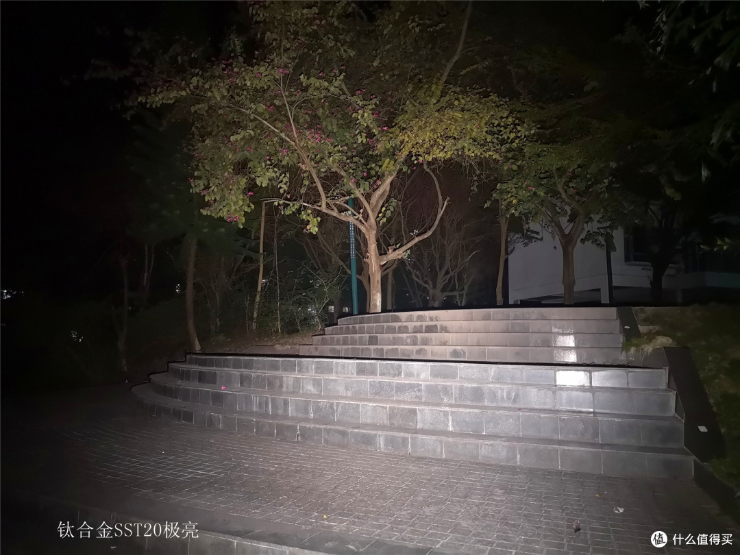 EDC把玩手电,一种质感与手感的完美体验.