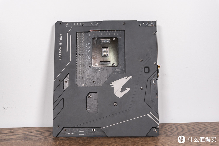 技嘉X299X AORUS MASTER主板评测：为新品CPU而生的全能型选手