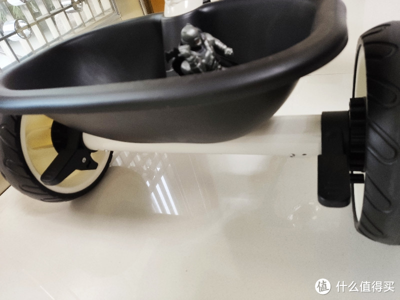 双十一好货之九:乐卡(Lecoco)儿童三轮车1-5岁脚踏车火影红