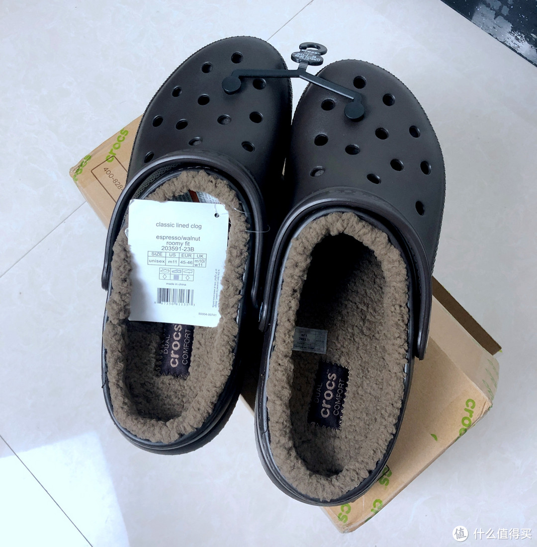 双11买的拖鞋现在终于能穿了-Crocs 卡骆驰 203591 暖棉拖鞋