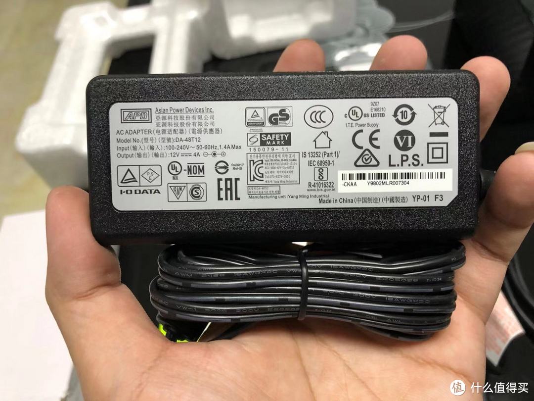 电源是12V 4A中国制造