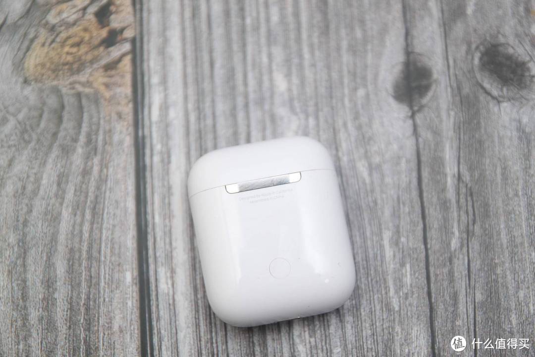 Airpods 二代中期使用体验，打电话保护隐私必不可少的利器