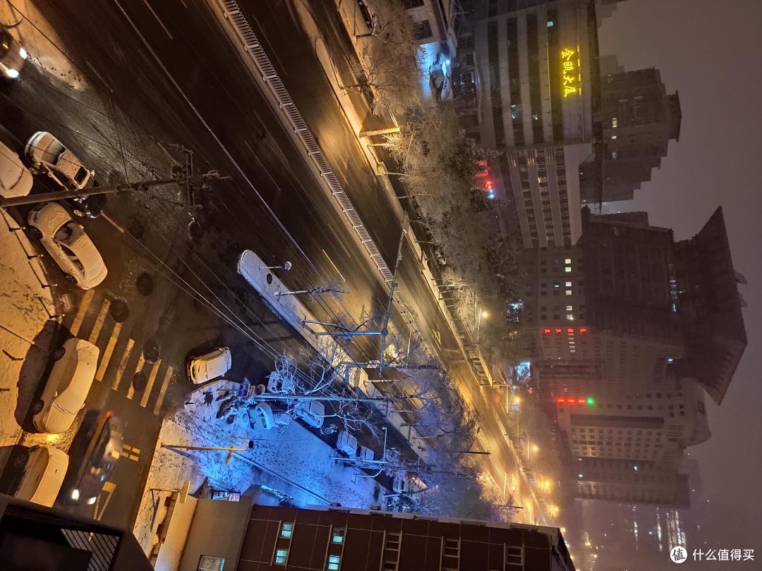 苹果X没有的夜景模式,虽比不上华为,不过其实还好