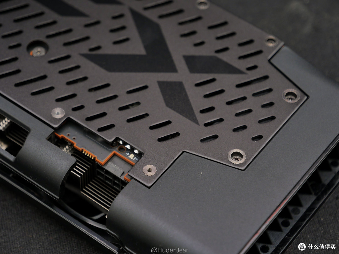 XFX RX5500XT 8GB黑狼版首发测试:理想甜品终于来了