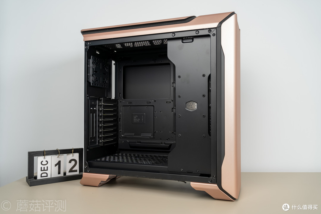 那一抹金色,让人欲罢不能、酷冷至尊(CoolerMaster)SL600M金色版 全塔机箱 评测