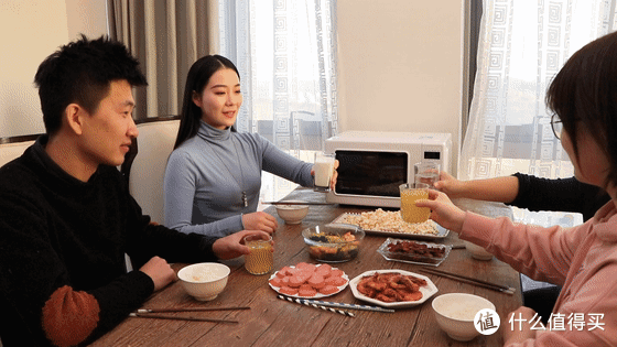 小白也能做大餐!智能变频微波炉圈粉评测