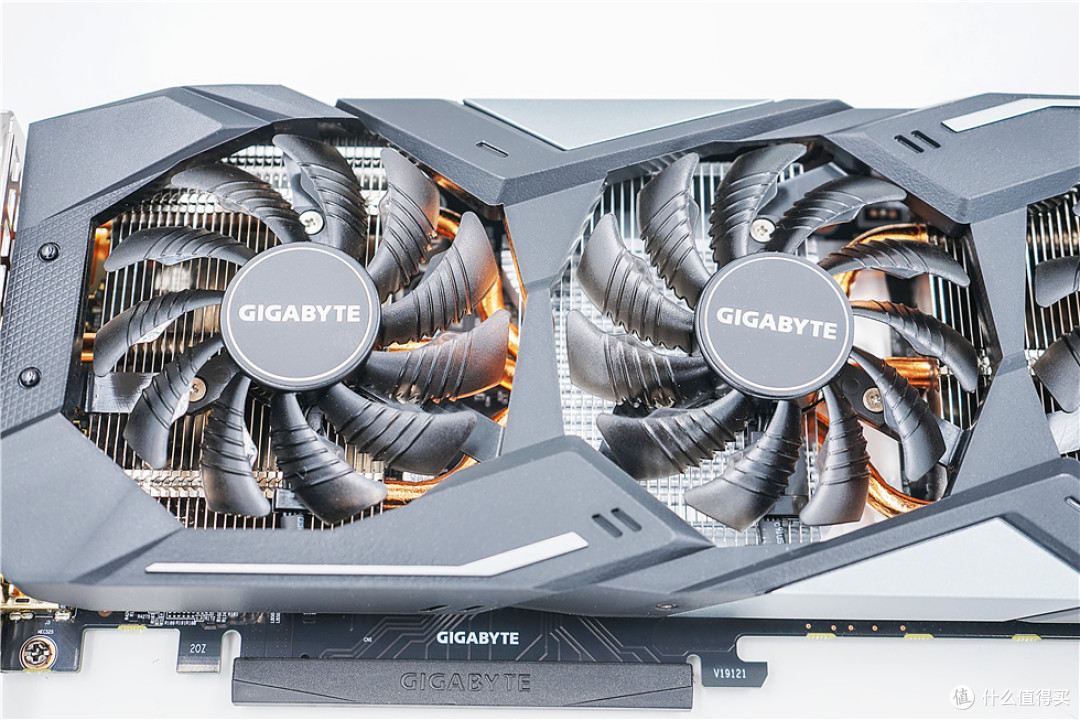 技嘉gtx 1660 super gaming oc 6g显卡,甜品级显卡装机体验