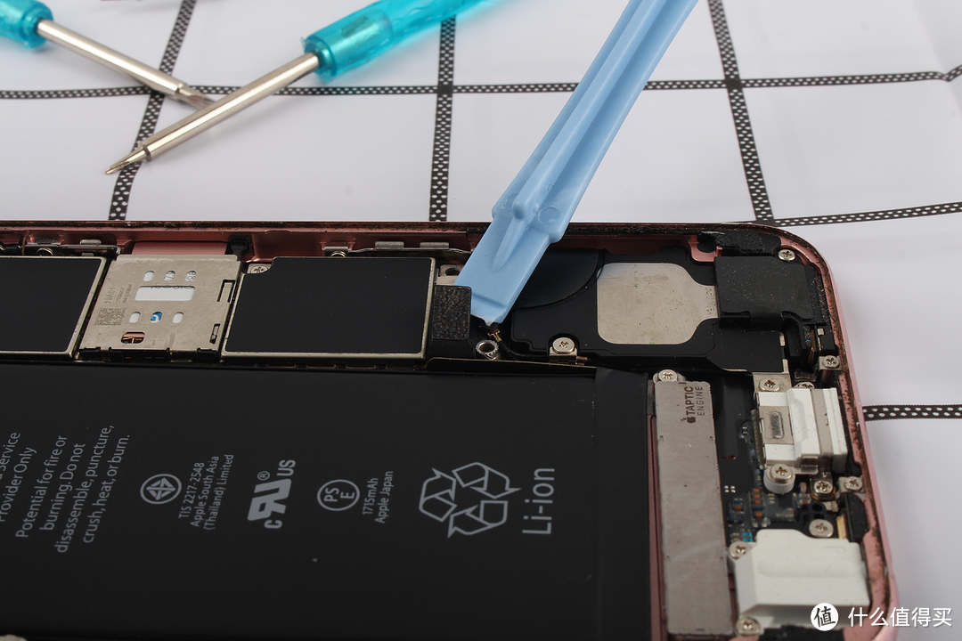 iPhone6S复活之路,自助电池更换原来这么简单