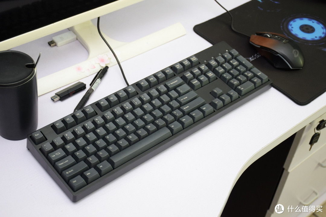 CS GO主题键帽了解一下,GANSS GS-104C换装分享