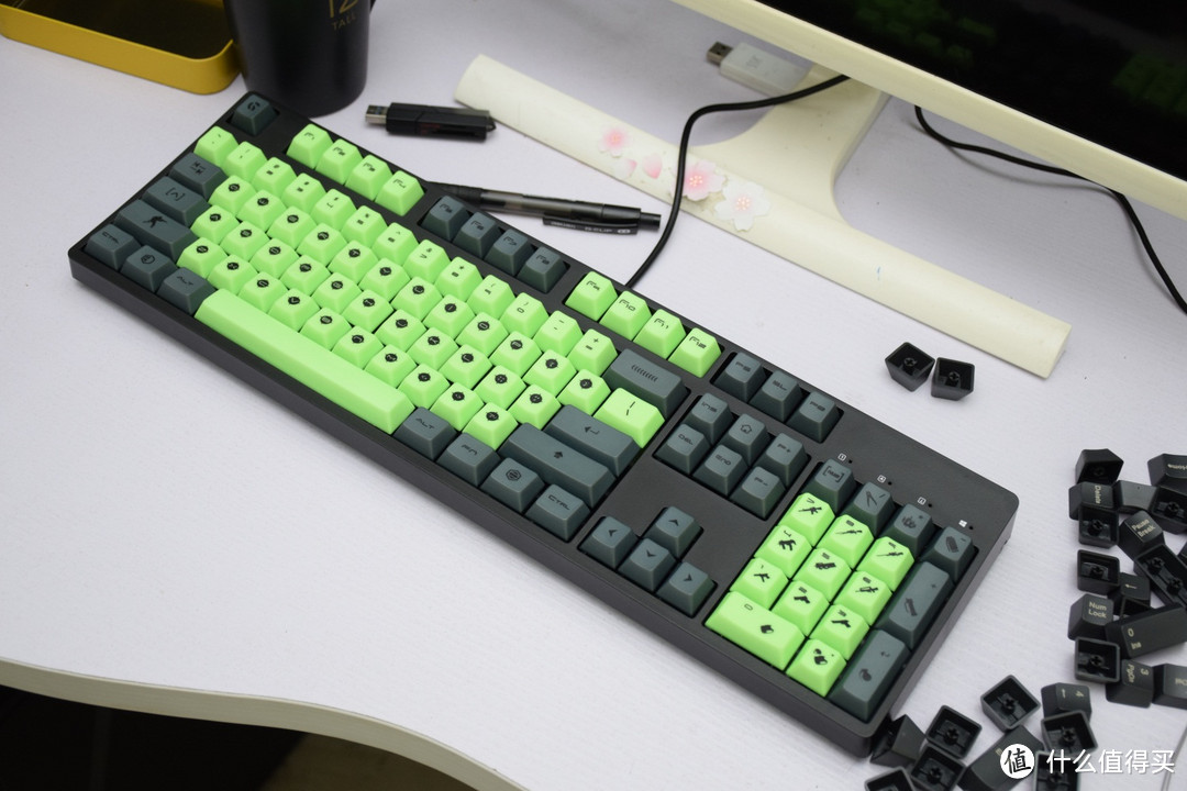 CS GO主题键帽了解一下,GANSS GS-104C换装分享