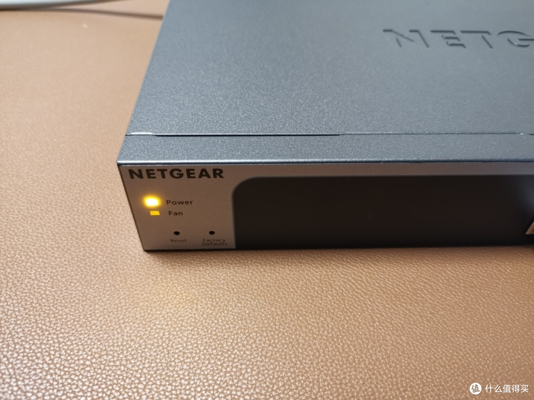 准万兆网络升级:网件MS510TX交换机与U口绿联2.5G网卡开箱简测