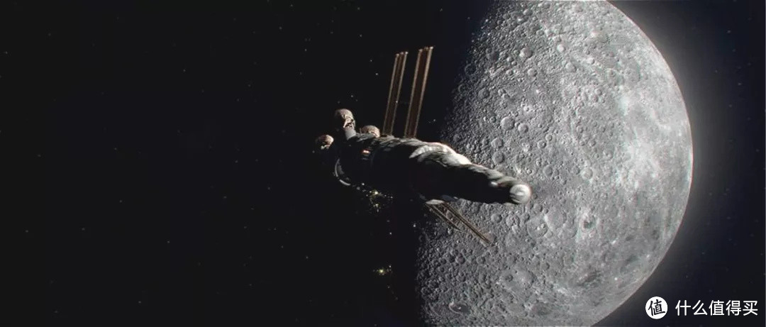 穿越星际三十年:IMAX与太空的故事