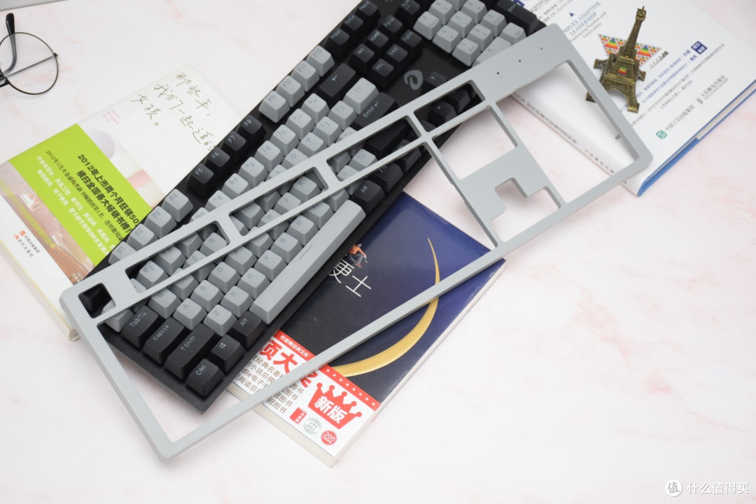 来点不一样,达尔优可换上盖机械键盘A840