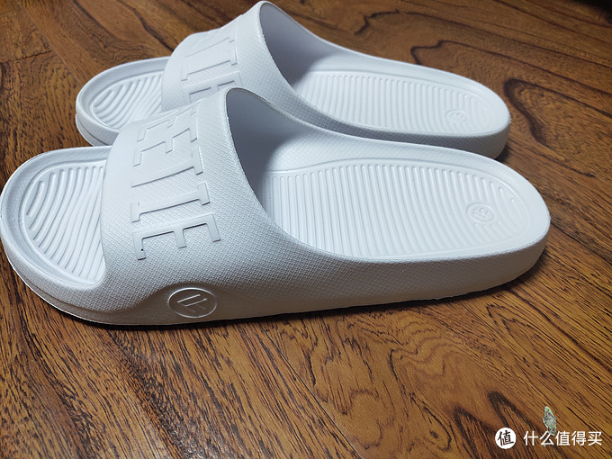 小米、京造、苏宁、网易：8款电商旗下品牌家居拖鞋横向对比