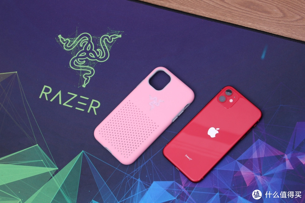 粉嫩小可爱——Razer冰铠专业版THS晶粉iphone11手机壳开箱