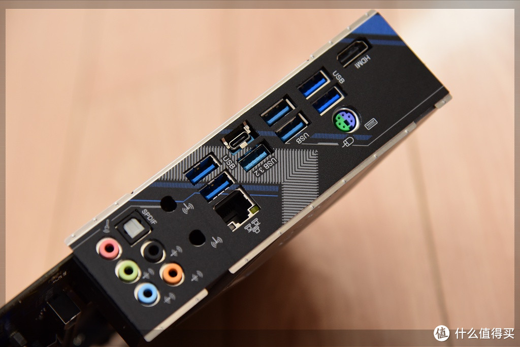 2K电竞神器—RX 5500XT首发之AMD Zen2平台首测!
