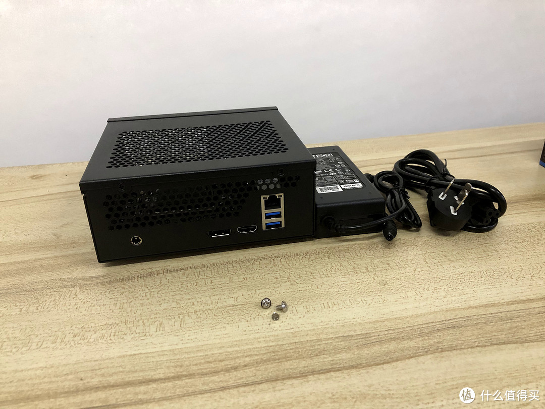 云轩H170m—STX+7代魔改7820HK（es）QL3X 真垃圾佬的小玩具