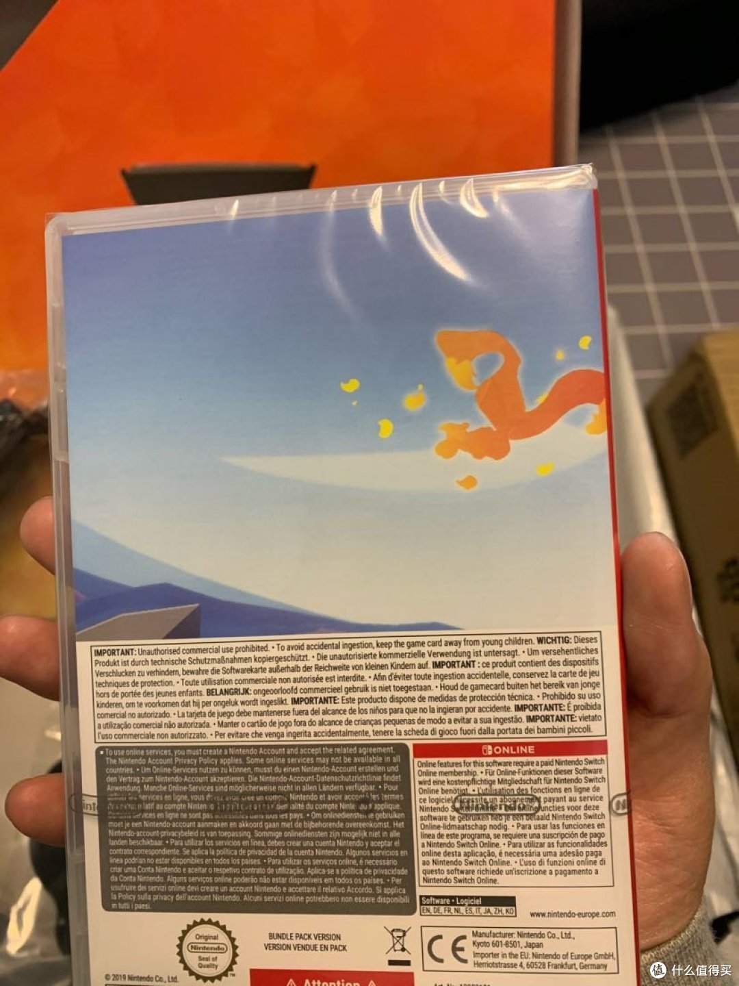 卡带盒后面都是西文,应该是欧美版