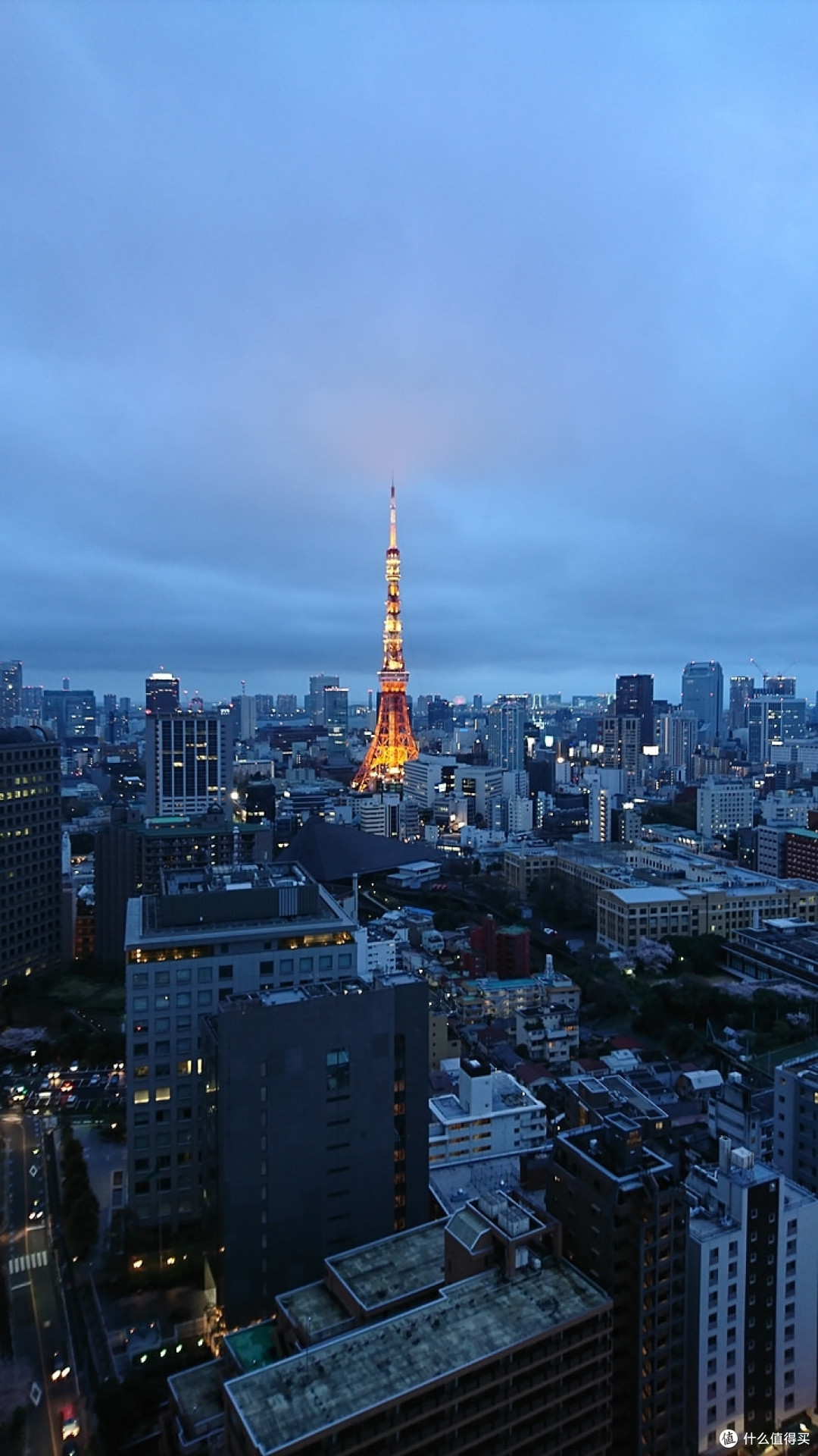 浦东世博源游一日游(是世博源不是世博园)由世博会永久建筑世博轴改建而成