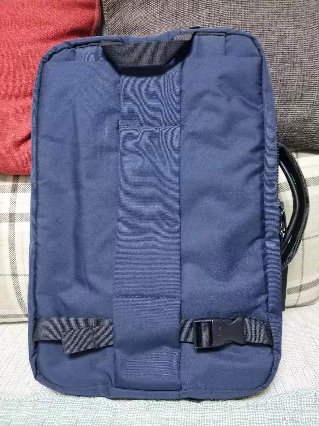背面