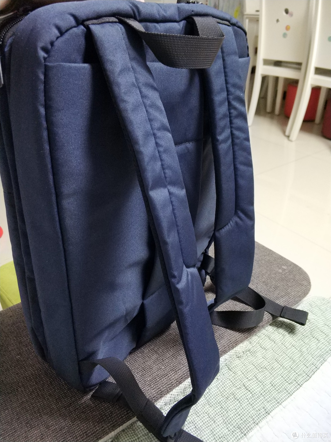 双肩背的模式
