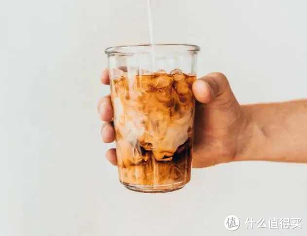 气泡水的101种喝法，不来一杯网红牛奶气泡水吗？