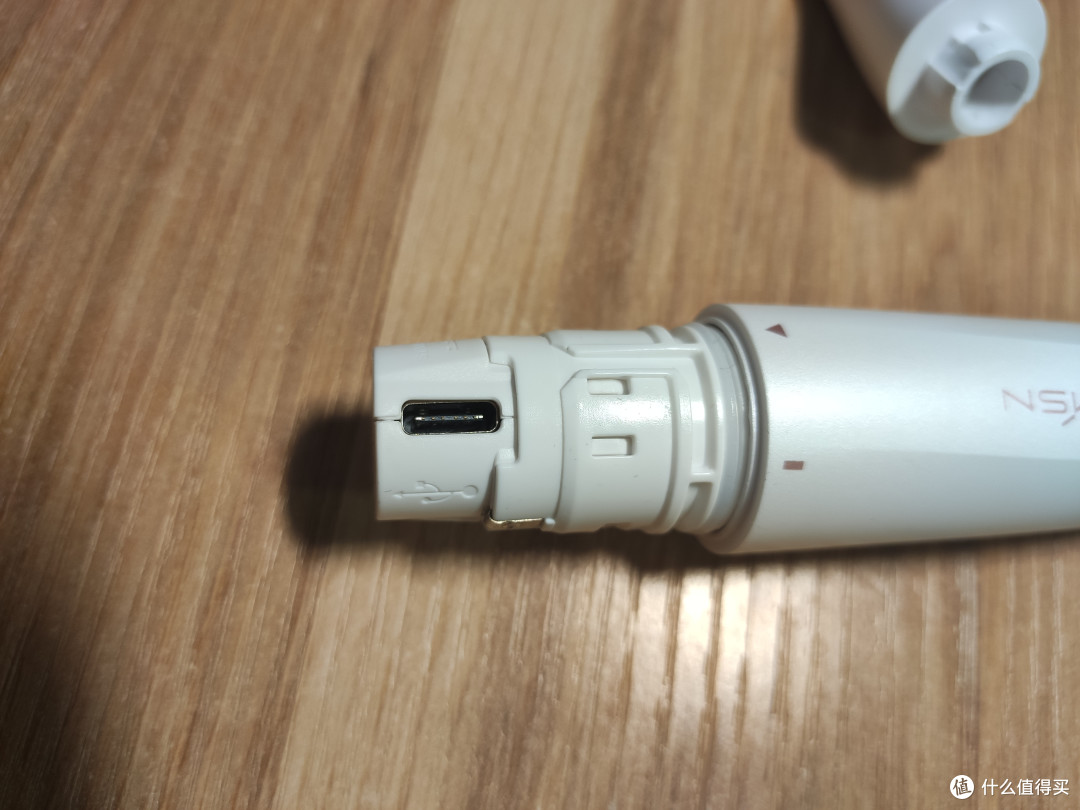 不只是剃须刀——MSN美森 T3多用途藏锋理容器开箱