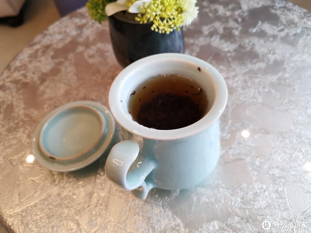 泡一杯茶喝下