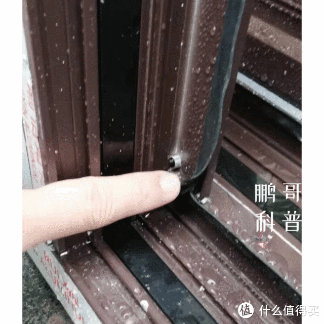 想通过铝合金门窗品牌直接选购门窗?醒一醒!