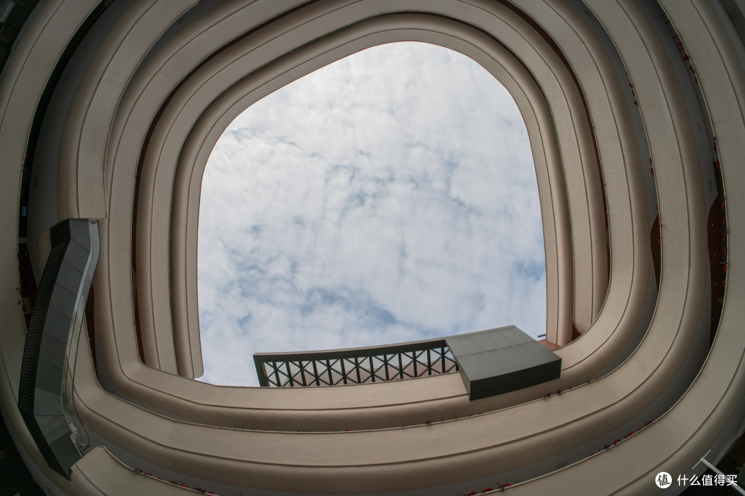全球首款徕卡 M 卡口鱼眼，铭匠 M11mm F2.8 鱼眼镜头体验