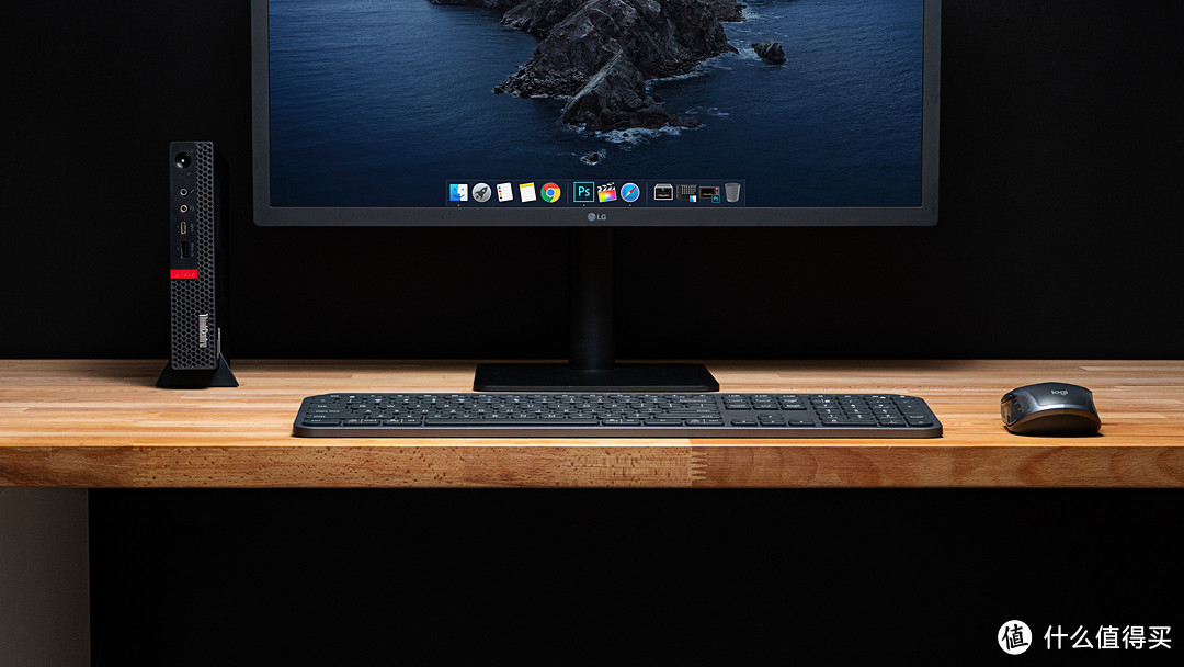 联想 M920x + LG UltraFine 4K + 罗技 MX Keys + Anywhere 2s