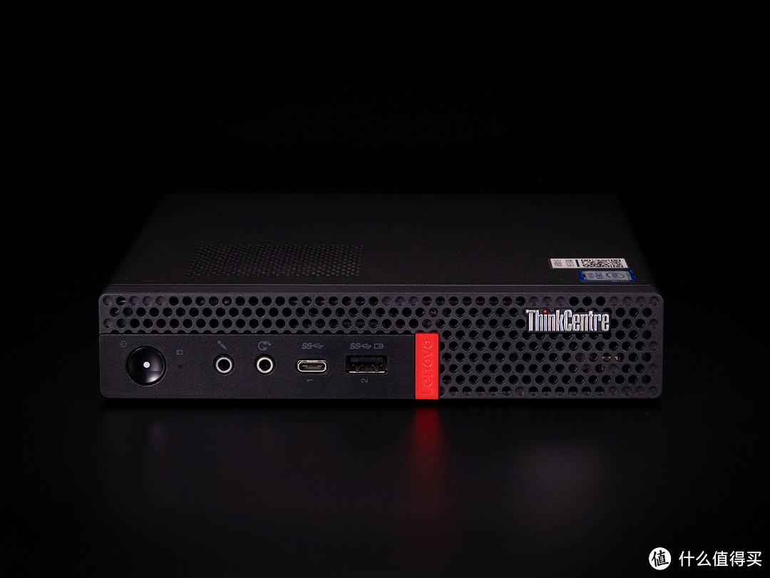 联想 Lenove ThinkCentre M920x Tiny 独显款迷你机展示