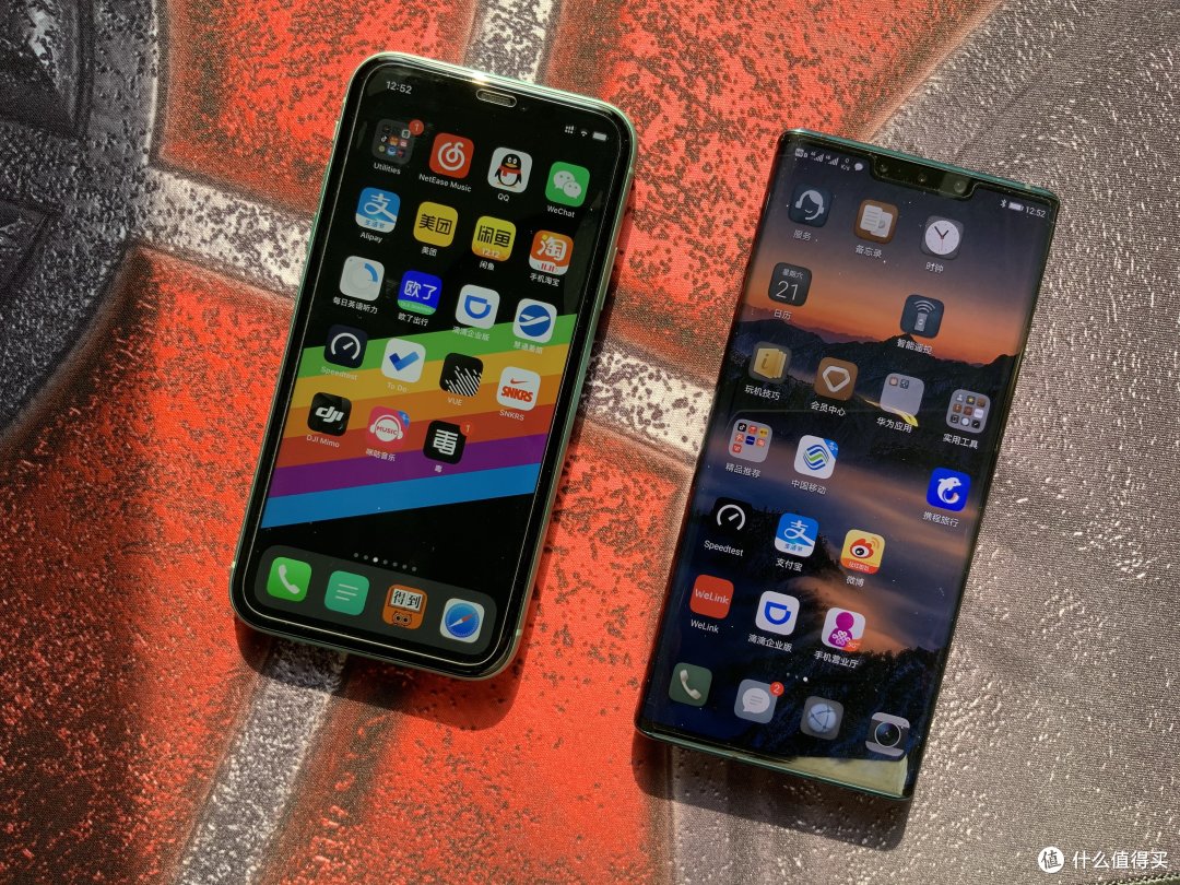 正面,都贴了膜