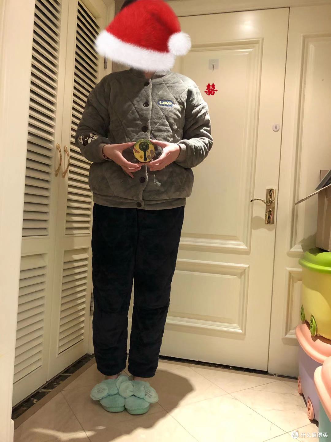 逗比二人组玩趣自拍告诉你~秋冬睡衣怎么选?