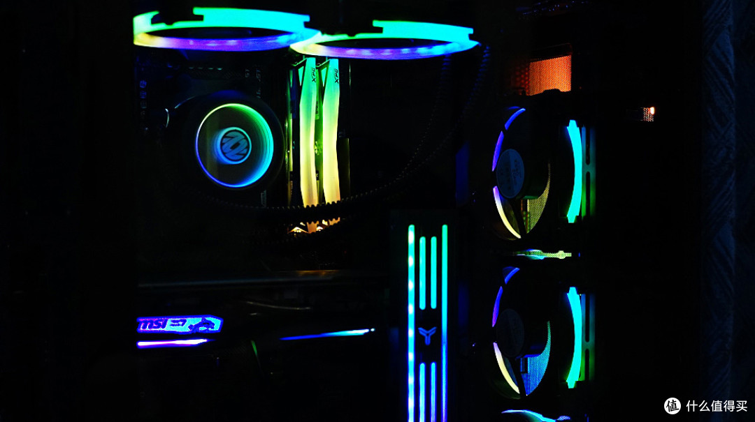 还是AMD平台香，先入手甜点级显卡，明年再升级RTX3000吧！