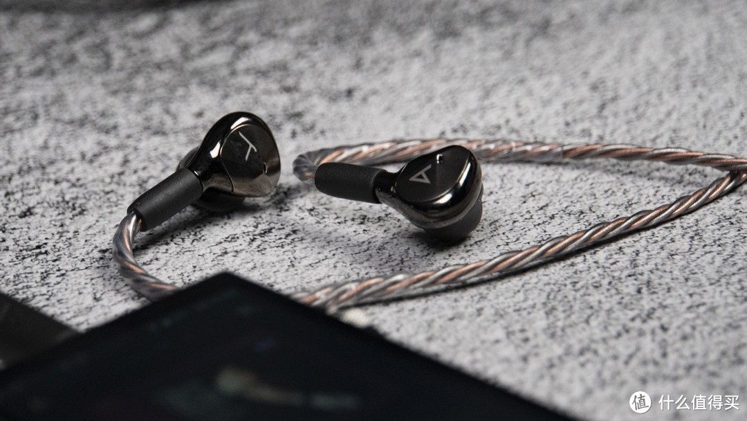 火速开箱:7周年致敬功臣的Astell&Kern SA700
